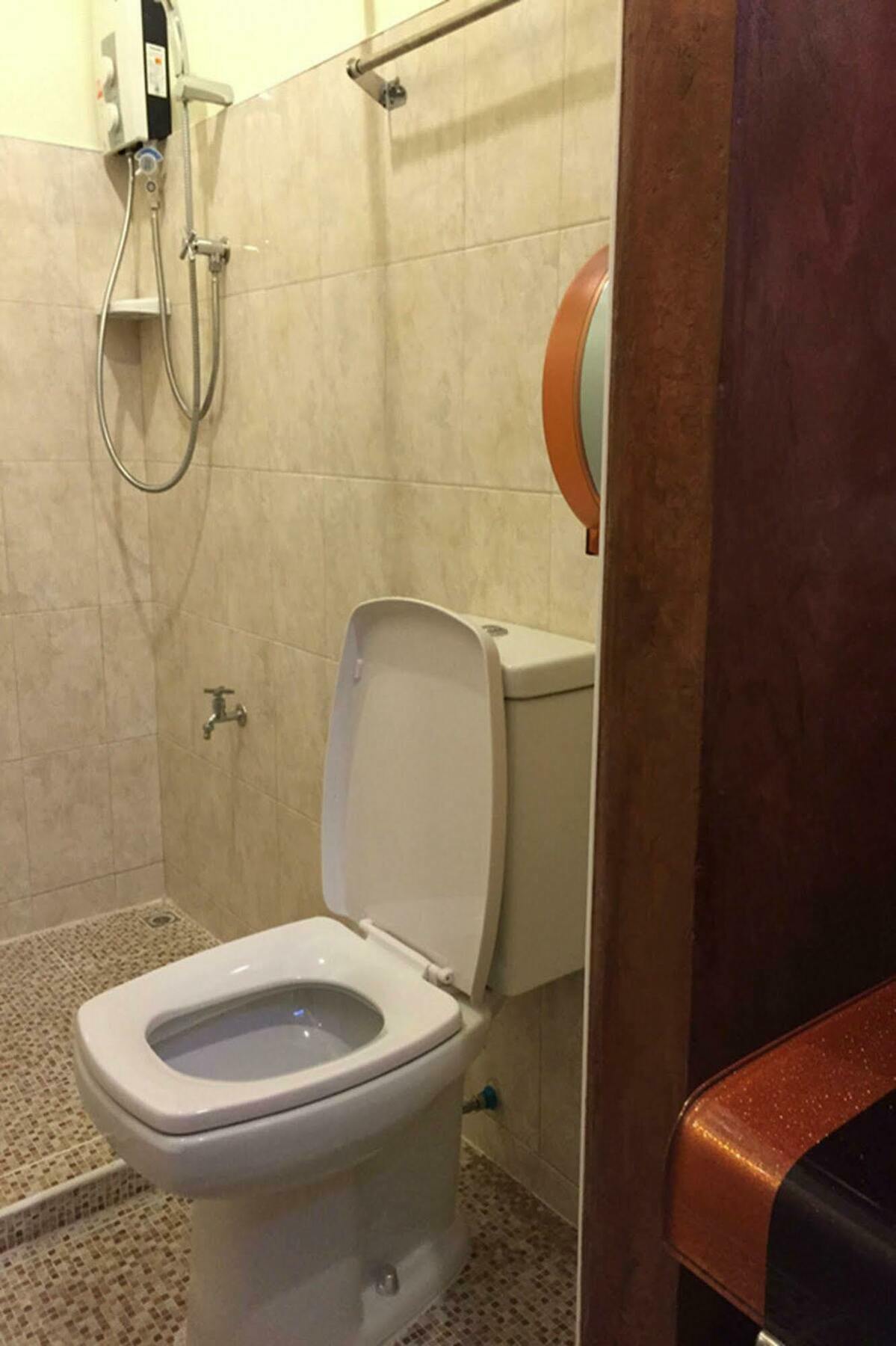 Siriwan Guesthouse Čiang Mai Exteriér fotografie