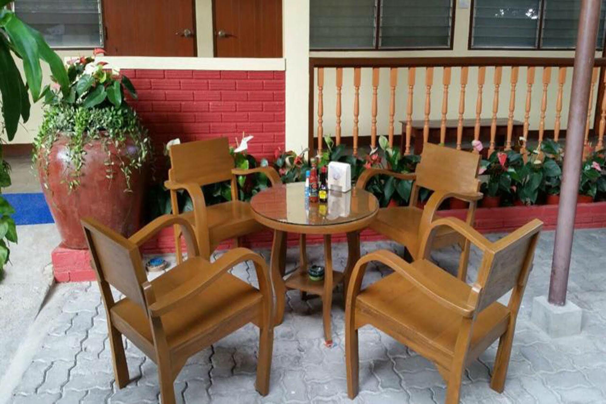 Siriwan Guesthouse Čiang Mai Exteriér fotografie